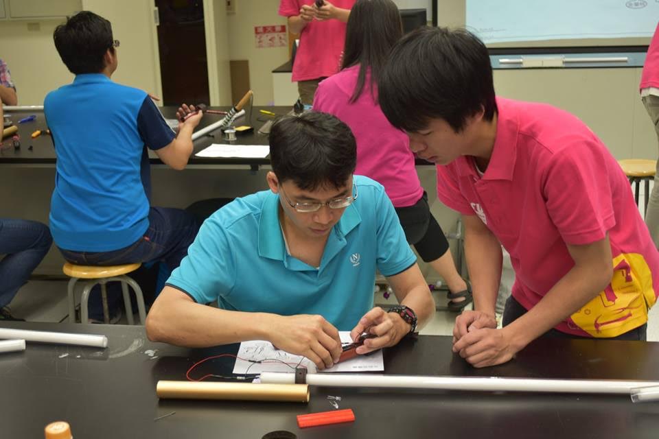 為發揚技職體系學生之學習成果並落實動手實作產品，特規劃於國立臺北科學教育館辦理此光劍設計工作坊。推廣此一技術並使校園之技術社群能夠交流達教學相長之目的，期能以此工作坊提升學生跨領域自學風氣，動手自己ＤＩＹ做產品。